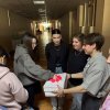 «Коробку компліментів»