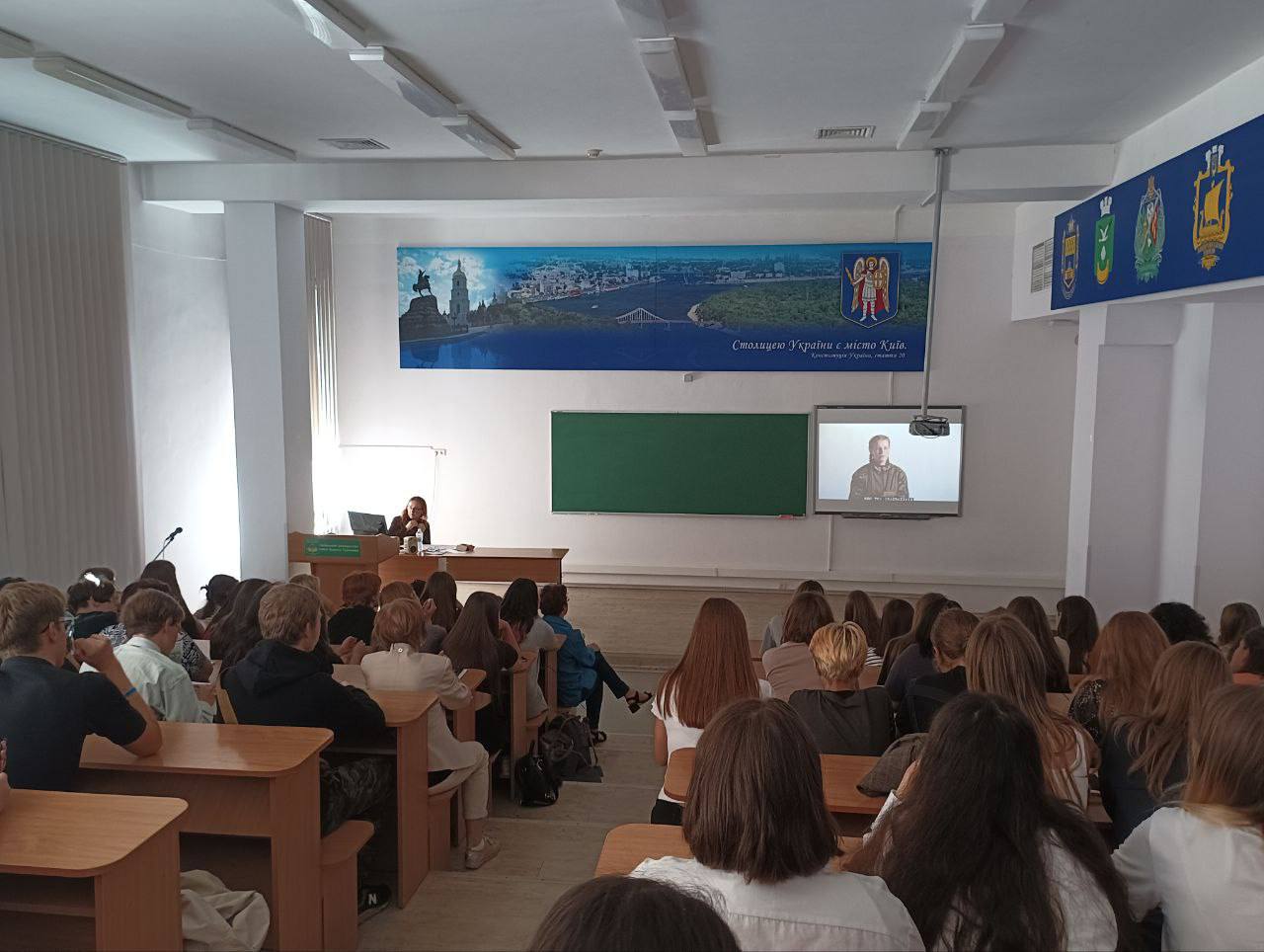 photo 2023 10 01 21.47.05