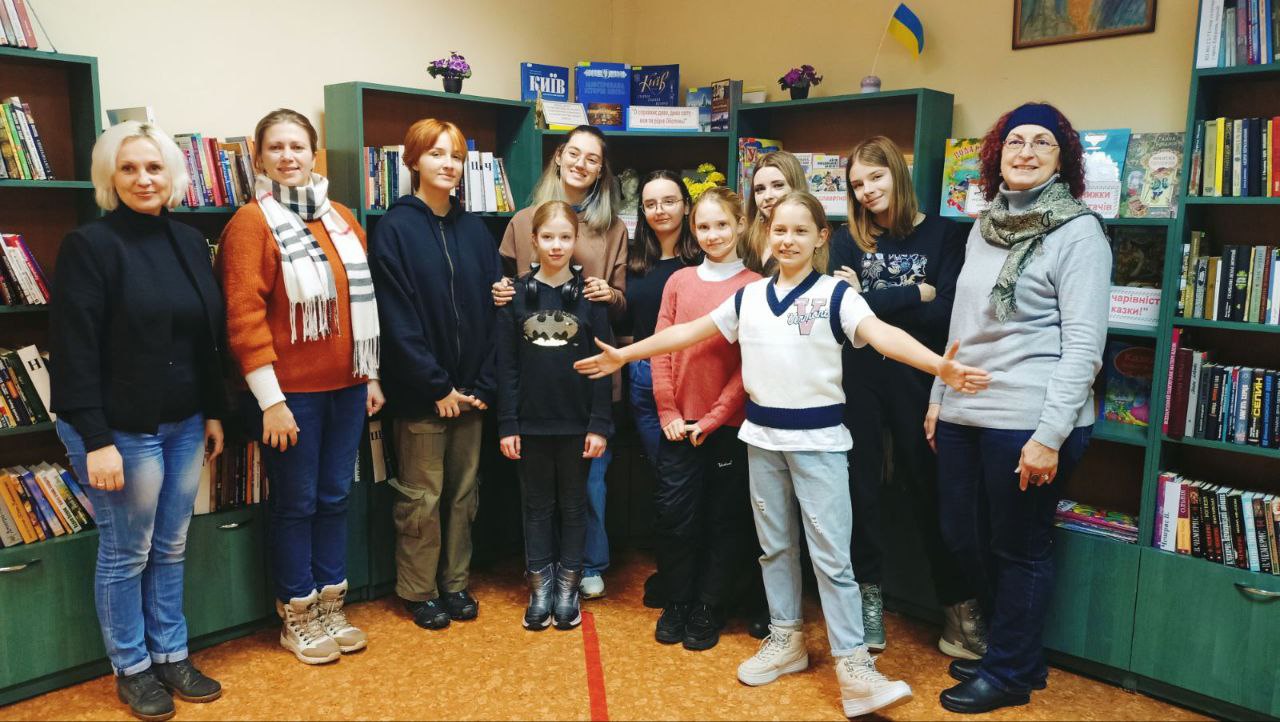 photo 5438109817660102770 y