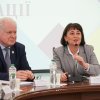 Круглий стіл до Дня української писемності та мови «УКРАЇНСЬКА МОВА ПІД ЧАС ВІЙНИ: ТЕНДЕНЦІЇ ДИНАМІКИ МОВНОЇ СИТУАЦІЇ»