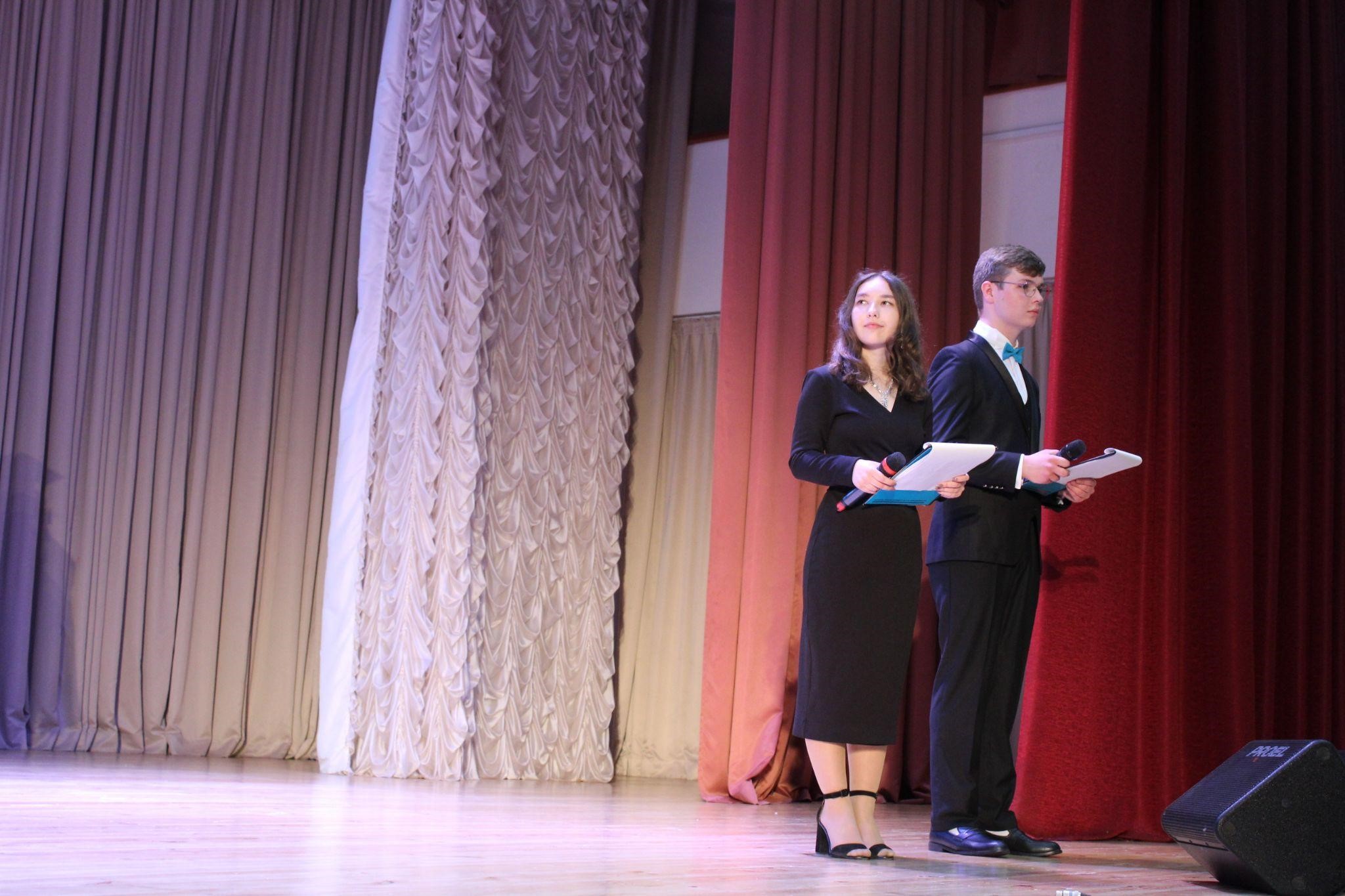 Pryvitannia vypusknykam