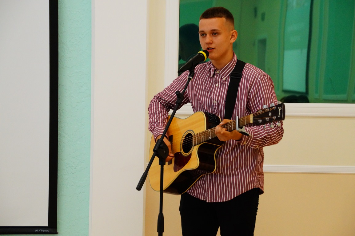 Урочисте засідання Вченої ради Інституту філології